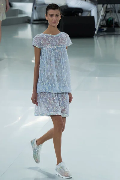 Look 35